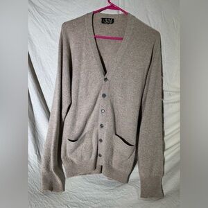 Cashmere cardigan sweater. Size 38.